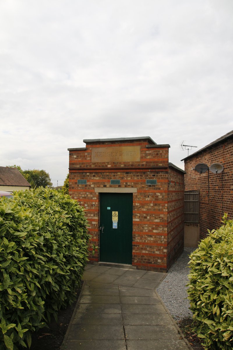@EngineerLondon A cute little brick switch house near Helsby Station, Mersey Power Co Ltd - and still in use.