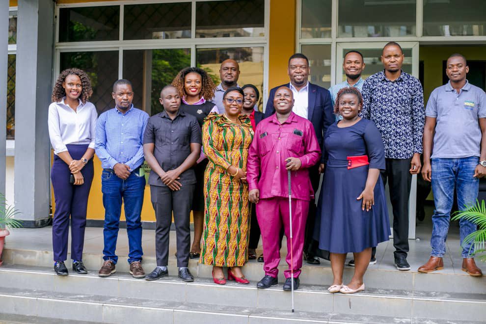 rebeccakjoseph2's tweet photo. Tukiwa tunaelekea katika Zoezi la ukusanyaji wa Maoni kwa ajili ya uandaaji wa DIRA YA TAIFA YA MAENDELEO - 2050+, siku ya leo nilipata nafasi ya kuiwakilisha taasisi ya @vijanathinktank kwenye majadiliano na Tume Kuu ya Ukusanyaji maoni, moja ya lengo ikiwa ni kuandaa mkakati https://t.co/K07oDVj76D