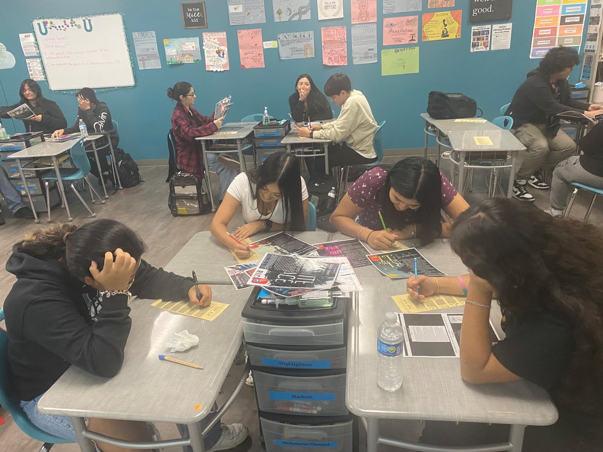 Pasadena ISD Libraries & IM tweet media