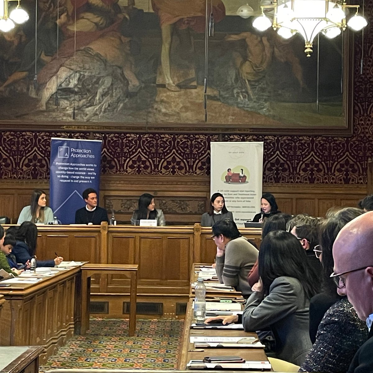 'The immigration system today puts people in a position where they feel like they have no choice and must keep quiet about issues they face' Director of @SEEAC_CIC, @mariko_hys on the barriers faced by the ESEA migrant communities & the importance of 3rd party reporting services