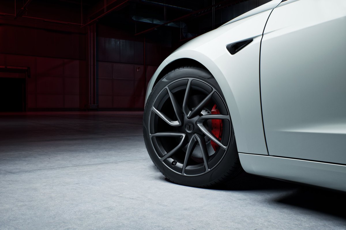 The Tesla Newswire tweet media