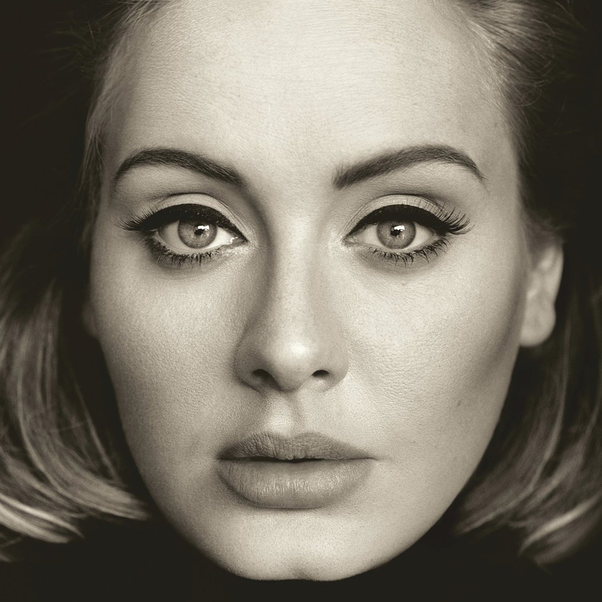StatsAdele's tweet image. In under 4 days, @Adele’s “25” had already sold 2.433 million pure copies, claiming the record of best-selling album in a single week in the United States.

The 11-track blockbuster has obliterated “No Strings Attached” by *NSYNC with no desperation or multiple versions.