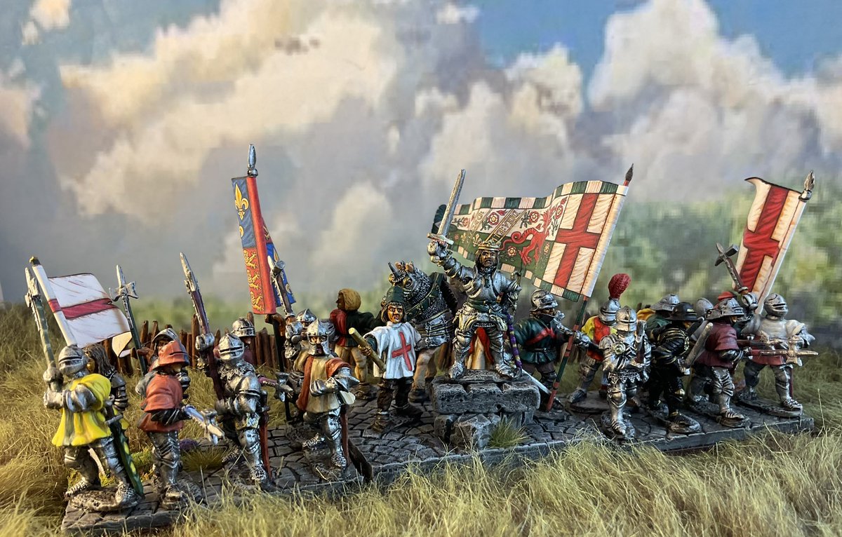 Oldwargamer's tweet photo. A couple of photos for my UK friends and St George’s Day.
I do love a big flagged unit.
#SaintGeorge #WOTR #wargaming #waroftheroses #wargamer #wargames #stgeorgesday #KingHenry #Lancaster #FrontRankMiniatures #28mm https://t.co/flhncVL0Dd