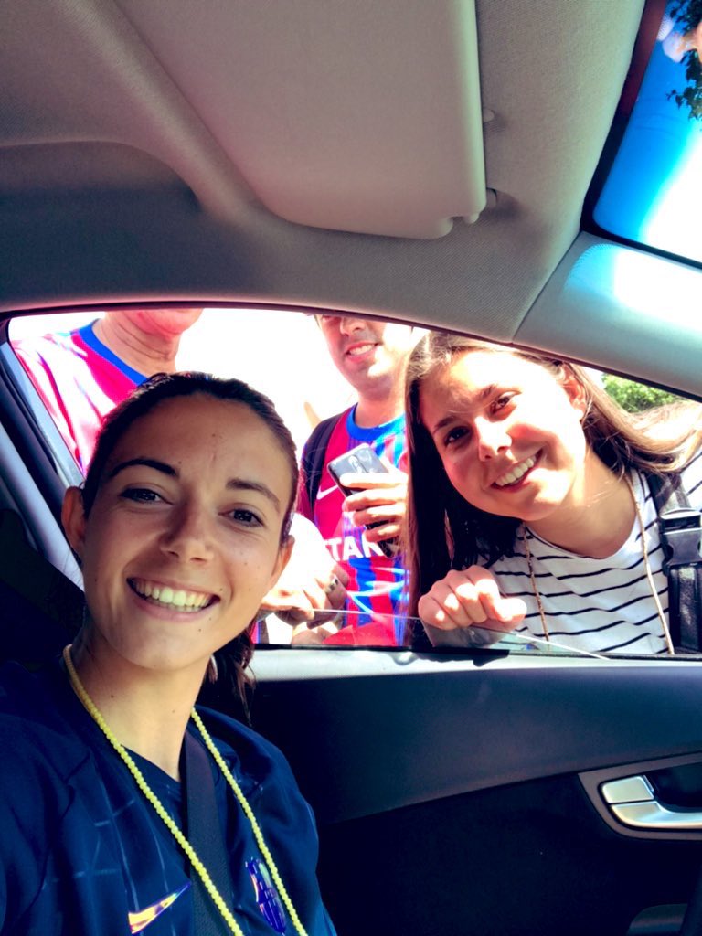 annaallenaa's tweet photo. “Voler donar cada dia la millor versió és el que t’apropa a l’excel·lència” 💪👏🏼👏🏼@AitanaBonmati  #Aitana3cat https://t.co/jBbnGhXHm5