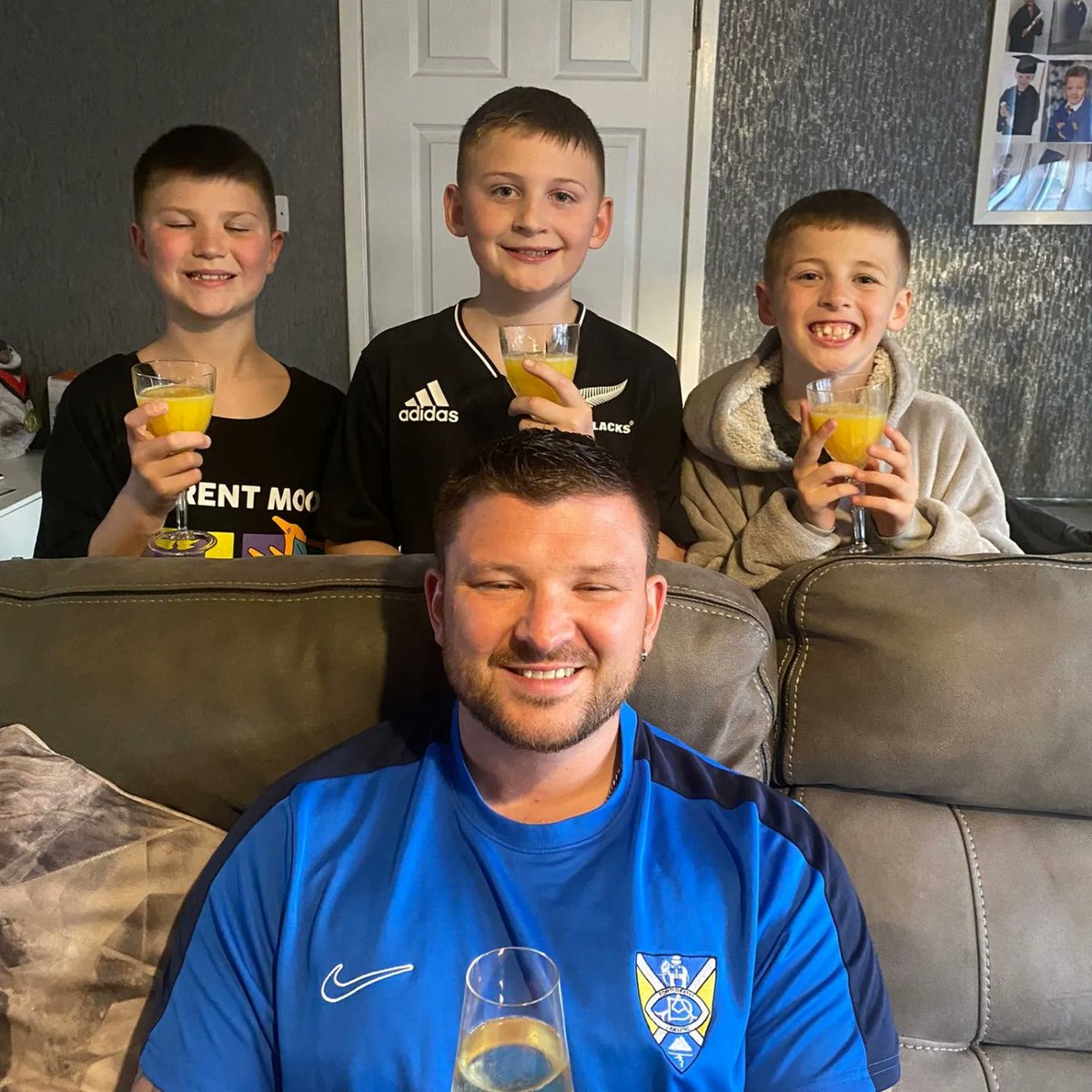 Mr Lister PE tweet media