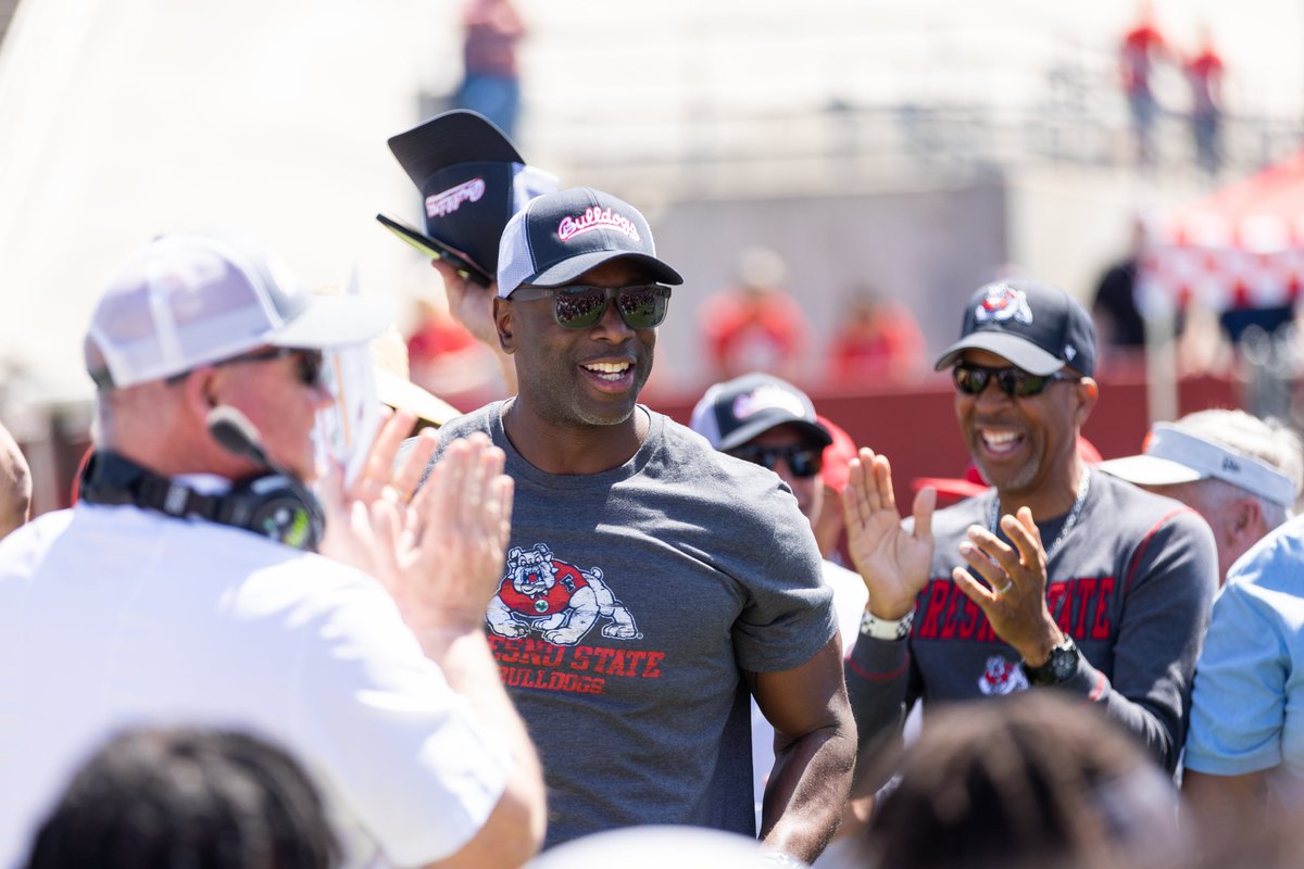 Bulldog football alumni, we can't wait to have you back home on Saturday‼️🏈 #BulldogBornBulldogBred