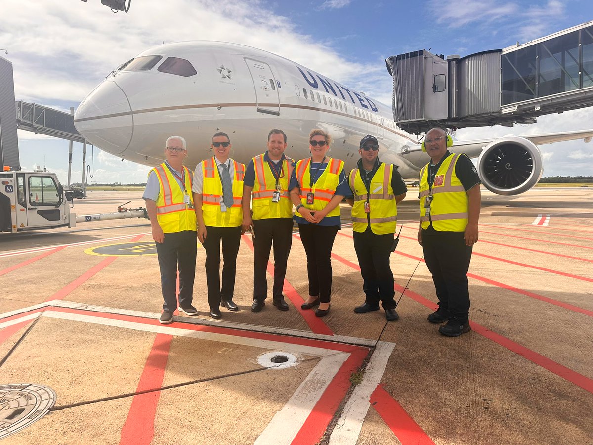 What’s at the end of this @BrisbaneAirport rainbow? 🌈 #TeamBNE hopes it’s a pot of Gold Safety Excellence! Let’s go team! #nosmallrolesinsafety #beingunited #safetyblitz2024 #goodleadstheway