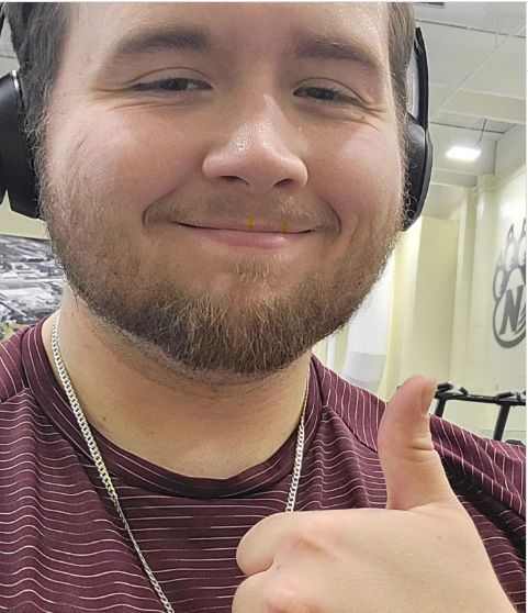 KXCVKRNW's tweet photo. Thanks to @KZLX personality Tyler Dave for doing his first 5K in support of #KXCVKRNW & public radio at the Foster Fitness Center on the NW campus. #RunForRadio https://t.co/9C8XBIgZDC