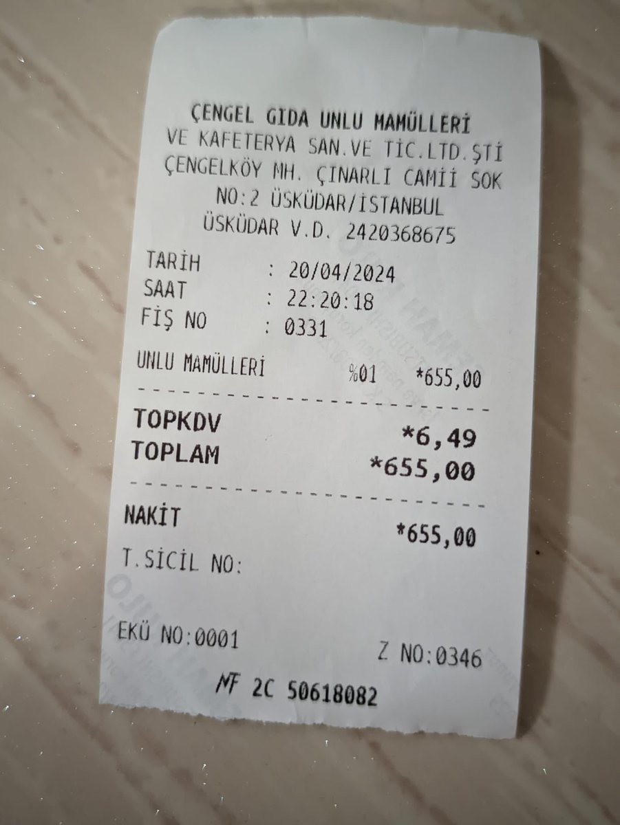 denetlecomtr's tweet image. Çengelköy Erbap Kafe ürünlerine uygunsuz olarak %1 KDV’li unlu ürün fişi kesiyor.

Mekan kaynıyor, gelir çok, vergi yok!