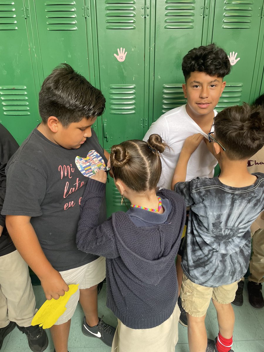 @Ocanas20 🌟 Second graders are shining bright as our STAAR buddies! 🌟 They're not just spreading cheer, they're pinning it! 📌 From sweet notes to science pins, they're showing the power of support and friendship! 🐴We ❤️our buddies! @MemorialElm
