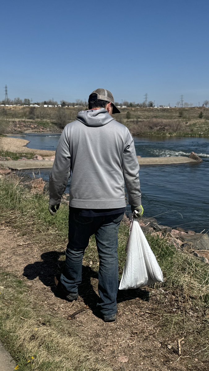 ACC_DenverCO's tweet image. This Earth Day, thousands of ACC members nationwide teamed up for a big cleanup. Heartfelt thanks to all the volunteers who really stepped up—your hard work truly made a difference and keeps our country beautiful.

#cleanupamerica #ACCshowdown #conservativeconservation #EarthDay