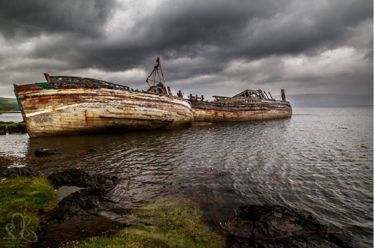 Shipwreck off the Isle of Mull, Scotland. NMP.