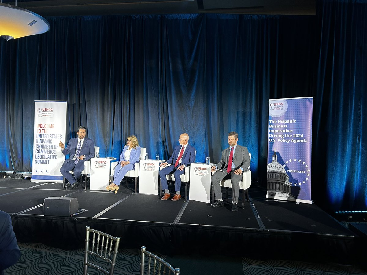 CesarRemis's tweet photo. This afternoon at the #USHCCLS24 took place an interesting panel on the global impact of Latino businesses on international trade. Great insights and speech by Marisa Lago, undersecretary of @CommerceGov!! Kudos to you, @braham_edgar, for an excellent presentation! https://t.co/XTtWP3fiJT