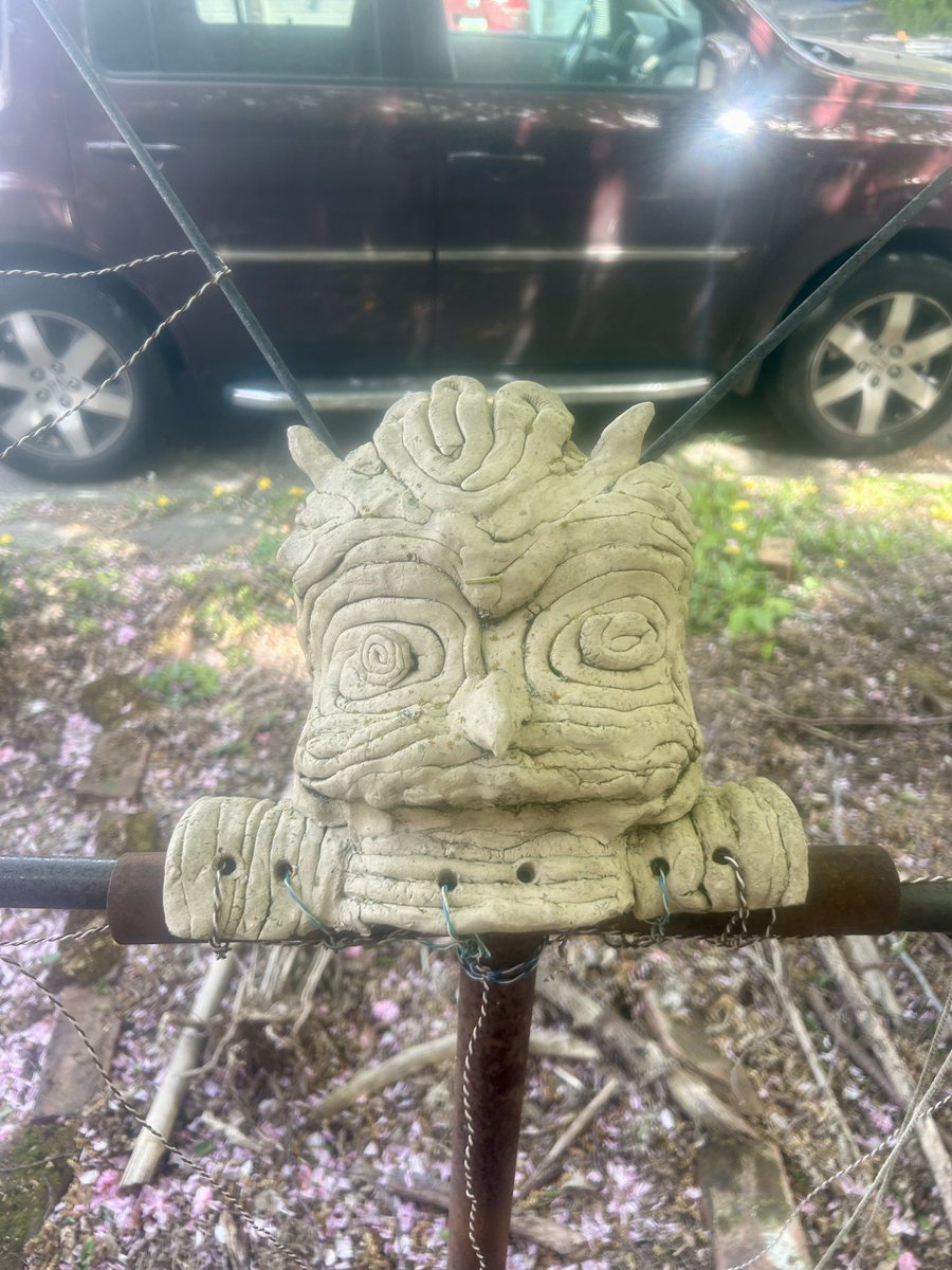 On a scale of 1-10, how scared should I be of this thing that popped in my neighbors garden?