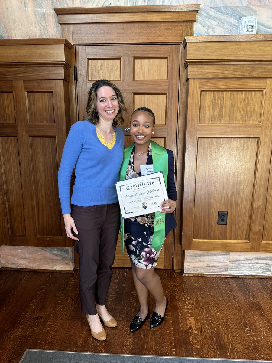 Congratulations to <a href="/EmoryBCDB/">Emory Biochemistry Cell & Developmental Biology</a> student Taylor on her much deserved recognition of induction into the Edward A. Boucher Honor Society <a href="/laneygradschool/">Emory LGS</a> <a href="/LaneyEDGE/">Emory Diversifying Graduate Education</a> 👏🏽💫

We are so proud of you!