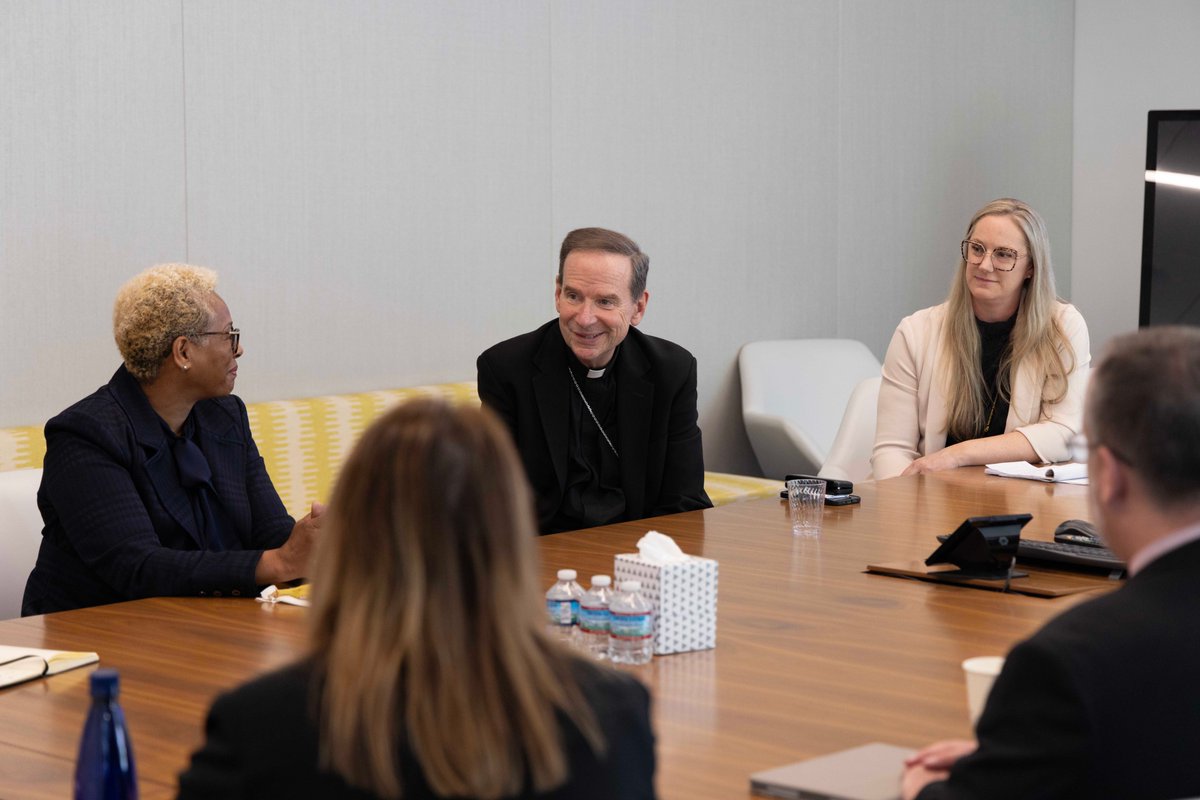 NCMEC_CEO's tweet photo. It was a delight to host @BishopBurbidge and his team from the @ArlingtonChurch to our headquarters.

We highlighted NCMEC’s lifesaving programs and our shared belief that every child deserves a #safechildhood.