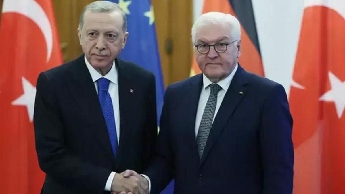 Cumhurbaşkanı Recep Tayyip Edoğan, Almanya Cumhurbaşkanı Frank-Walter Steinmeier ile görüşecek. buff.ly/3xXulZz