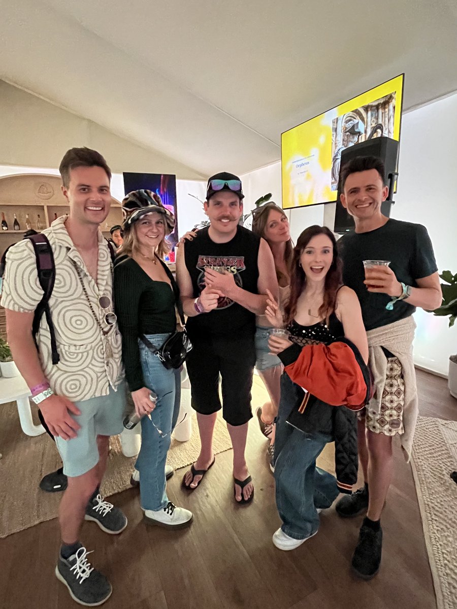 Even secret agents party at Coachella. Great to see @CryptoStache! Shout out to @opensea & @OliverMaroney for creating a fun little Oasis in the desert this weekend! 🌵
