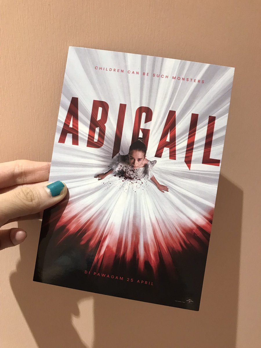 Attended ABIGAIL movie preview @GSCinemas Lalaport 😈🩸

Enjoyed this horror comedy movie 🤣

Won’t spoil it by saying anything more. Go watch yourself 👀🍿

Thanks @belleye for jio-ing 🙏🏻

#abigailmovie #horrorcomedy #gscmovies #lalaportbbcc #mxjulianaheng