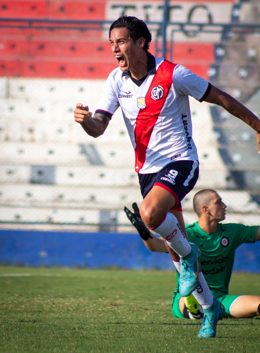 andrevalenciass's tweet photo. Adrián Calero marca el 1-0 para Deportivo Municipal 🆚 Dep. Coopsol por la Liga 2. 📸⚽️ https://t.co/z3ZIWBOsYG