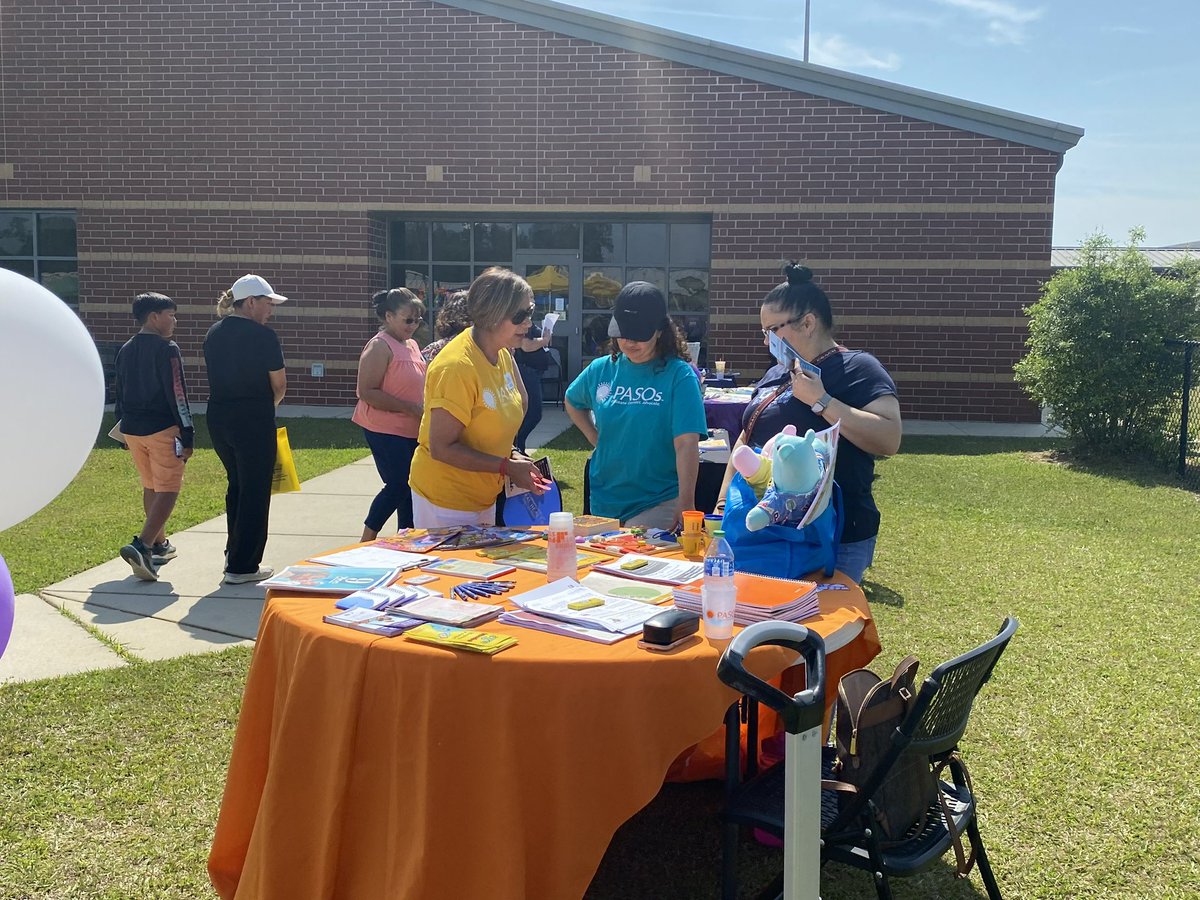 Sandhills Elementary School tweet media