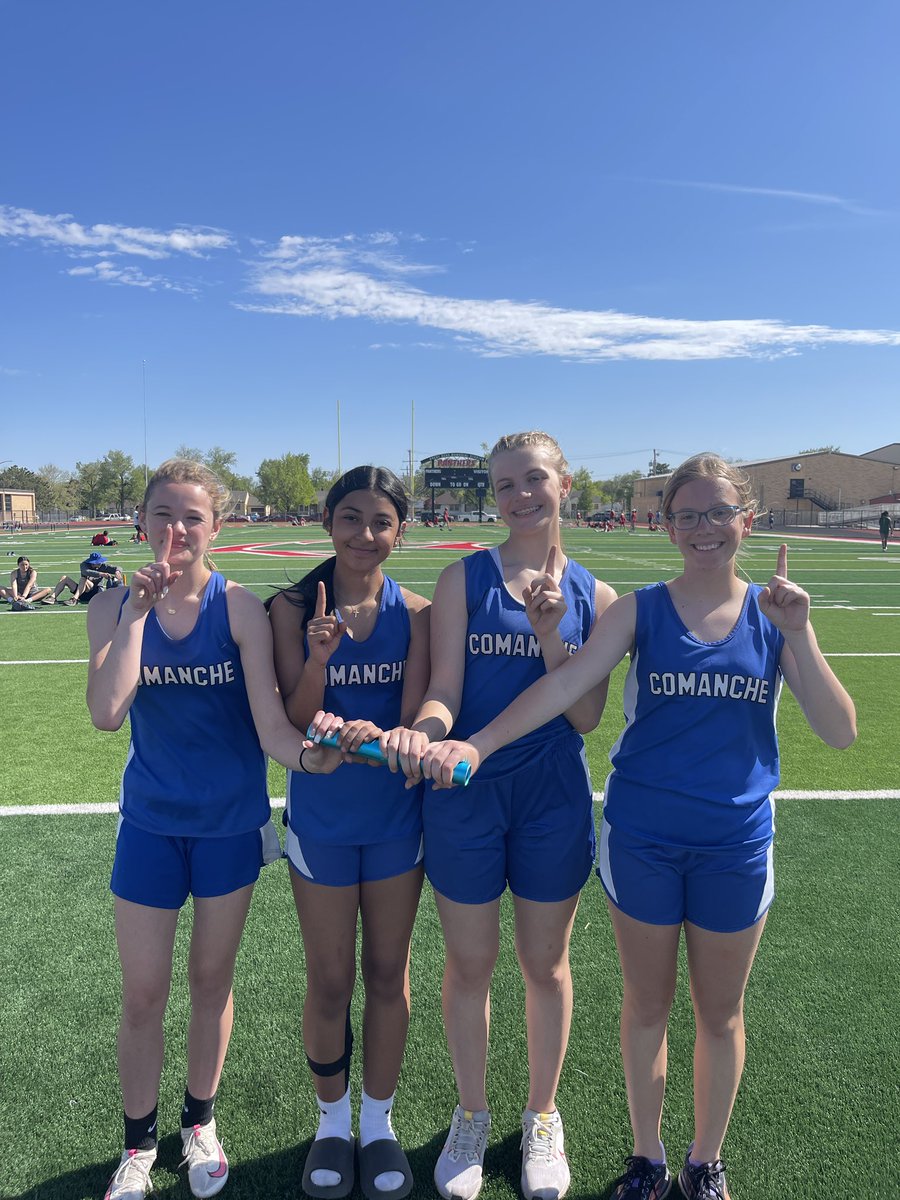 8th Girls 4x200 take 1st! @ComancheCoyote