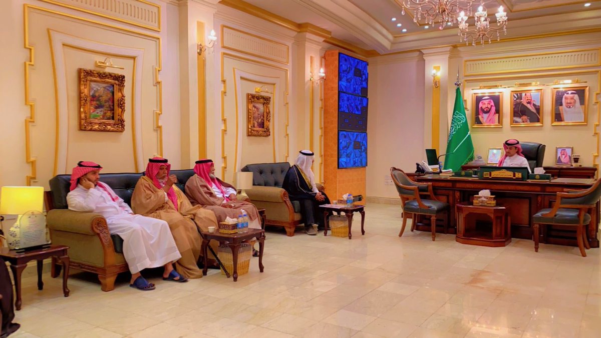 دشن محافظ الليث / عمران الزهراني وقف صندوق آل تالية 
حيث استقبل المحافظ النظار واعضاء الوقف واستمع الى شرح مفصل عن اهداف الوقف ومصارفه من الواقف الدكتور صالح اليزيدي 
وثمن المحافظ هذه الجهود وهذه الفكرة الجميلة وباركها
ويعد اول وقف ذري يؤول الى مصرف خيري في المحافظة .