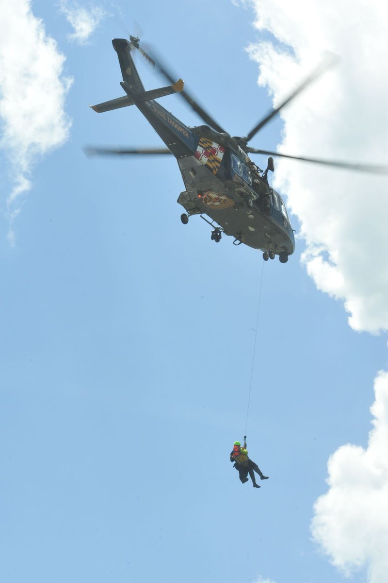 MDMEMA's tweet photo. Here are a few pictures from last week’s Northern Potomac Search and Rescue Exercise (SAREX). More than 300 local, state, and federal partners, including MDEM, participated in the exercise which included a simulated rescue operation across air, land, and the Potomac River. (1/5) https://t.co/XWeSVBLXi3