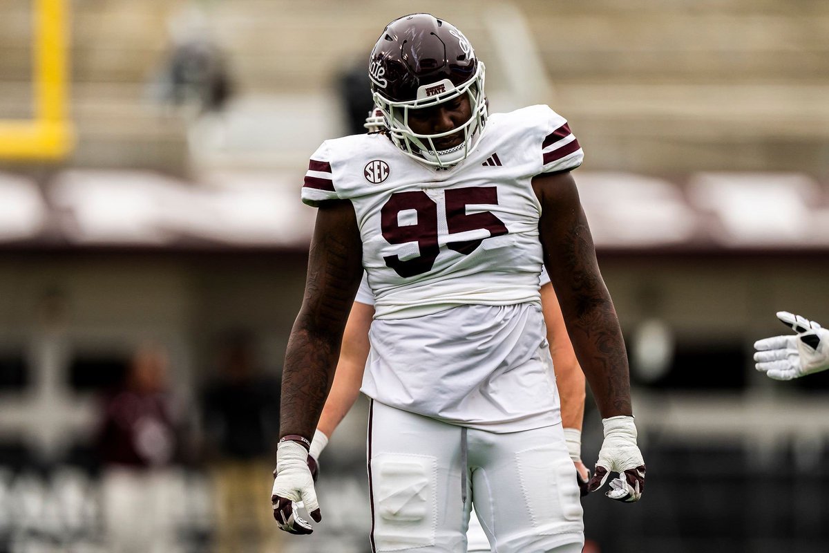 Gabe Moore tweet media