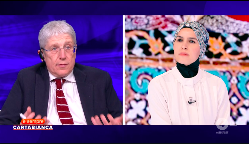 #Giordano: 'Noi stiamo costruendo una società con radici sempre più deboli che si fa sottomettere da una cultura più forte che ci sta invadendo. Il velo è anche uno strumento di oppressione per molte donne'.

#ÈsempreCartabianca