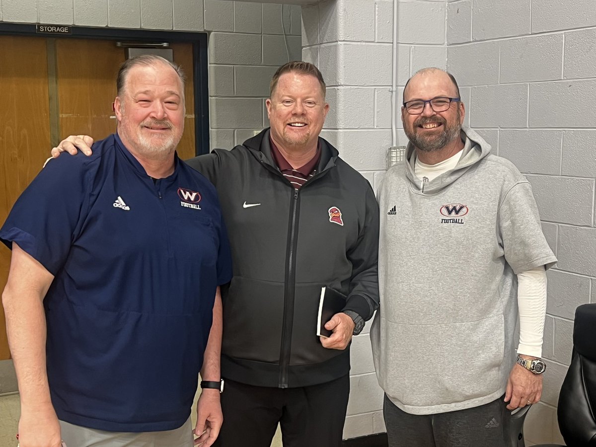 Great to stop by & see defending State Champions Knoxville West @LamarBrown15 HC Knox West. Appreciate the hospitality & the championship mojo in the building! #FootPrint #865 @westrebelsfb @HokiesFB