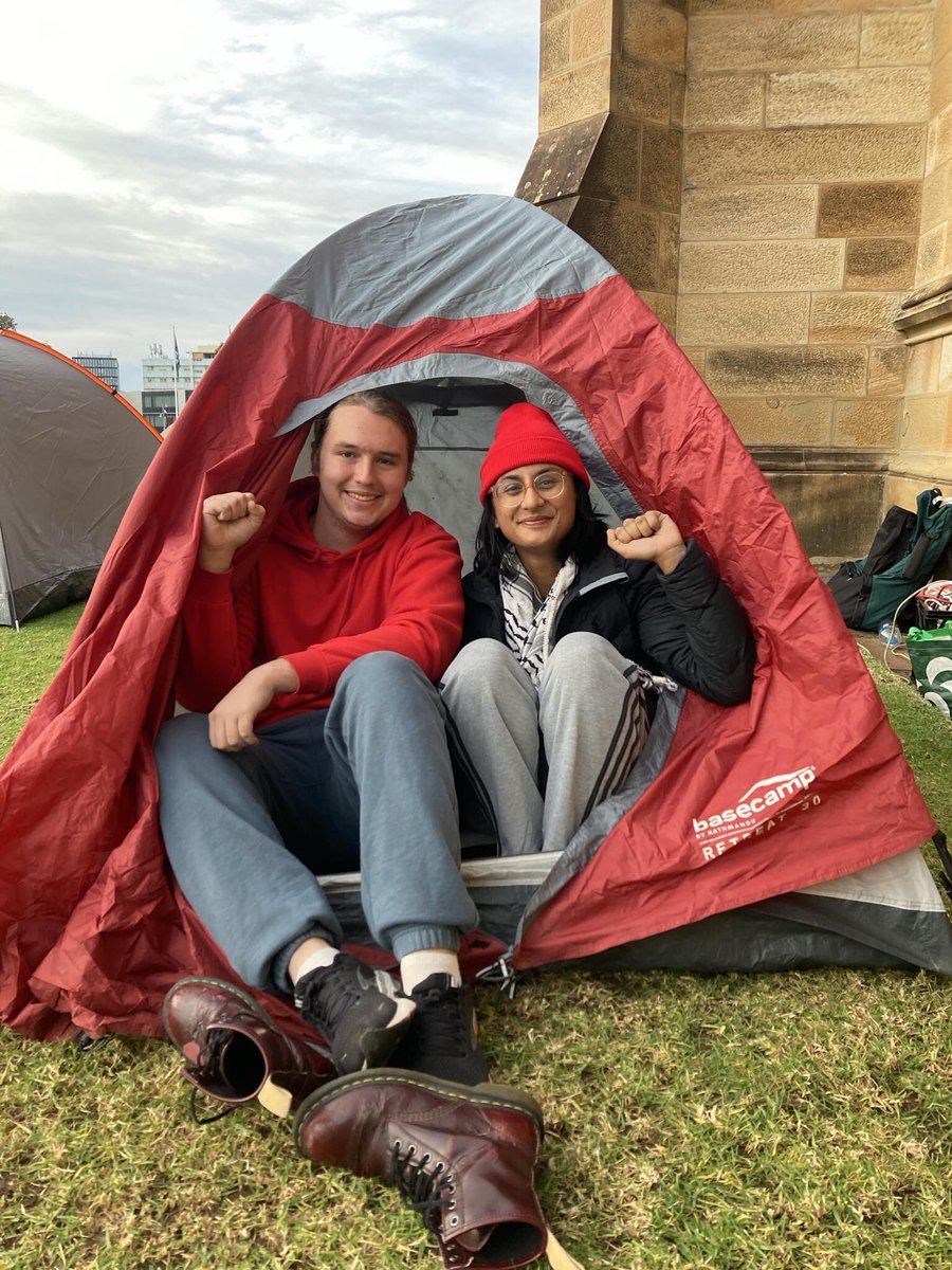 notshovan's tweet photo. Good morning from the Usyd Palestine Encampment! #gazacampusyd #Columbia_University https://t.co/sMAV1jjlxI
