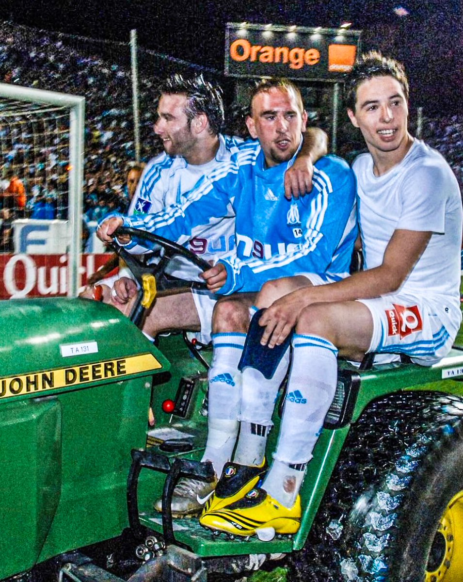 Bir zamanlar Marsilya... Valbuena, Ribery ve Nasri sahada traktör sürüyor.