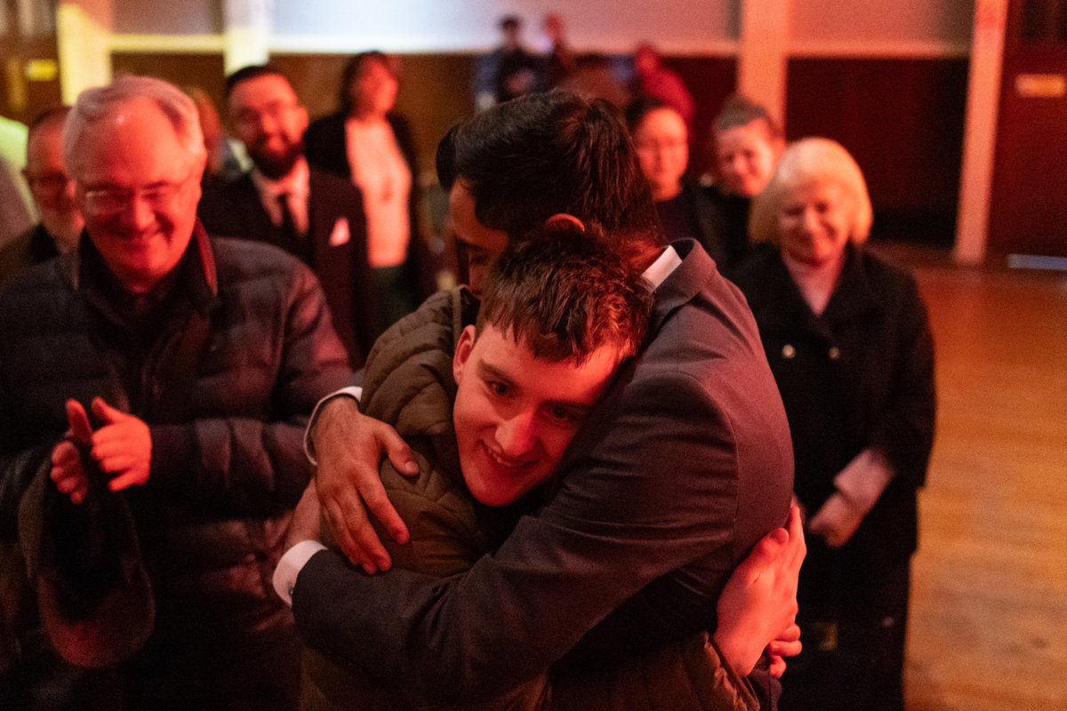 HumzaYousaf's tweet photo. Packed @PortyTownHall campaign event this evening with @TommySheppard and @valmcdermid.

Powerful speech from Tommy on how Westminster’s values are not Scotland’s values.

@theSNP MPs like Tommy will always stand up for Scotland and a better, fairer future with independence. https://t.co/UeAV44HB7s