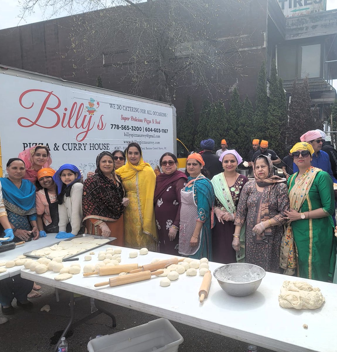 AMC_insurance's tweet photo. Celebrating Vaisakhi with the community under our tents, soaking in the parade vibes and joy all around. Days like these remind us of the true spirit of community love! 💛🌈✨ #Vaisakhi2024 #CommunityLove #JoyInUnity #CulturalCelebration https://t.co/jPCMbU5Svl