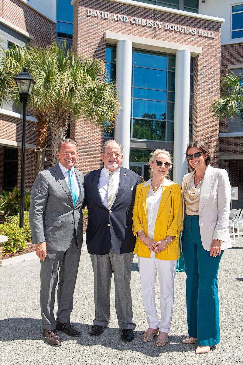 Introducing... David and Christy Douglas Hall! We are thrilled to reveal that Science Annex II has been renamed in honor of David and Christy's generosity and dedication to #CCU. Read more at: bit.ly/DouglasHallDed…