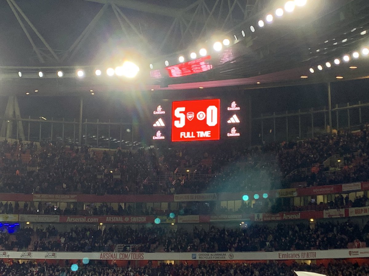 SamLimbert10's tweet image. Haven’t laughed that much at a live game for a long time. What a night! #afc