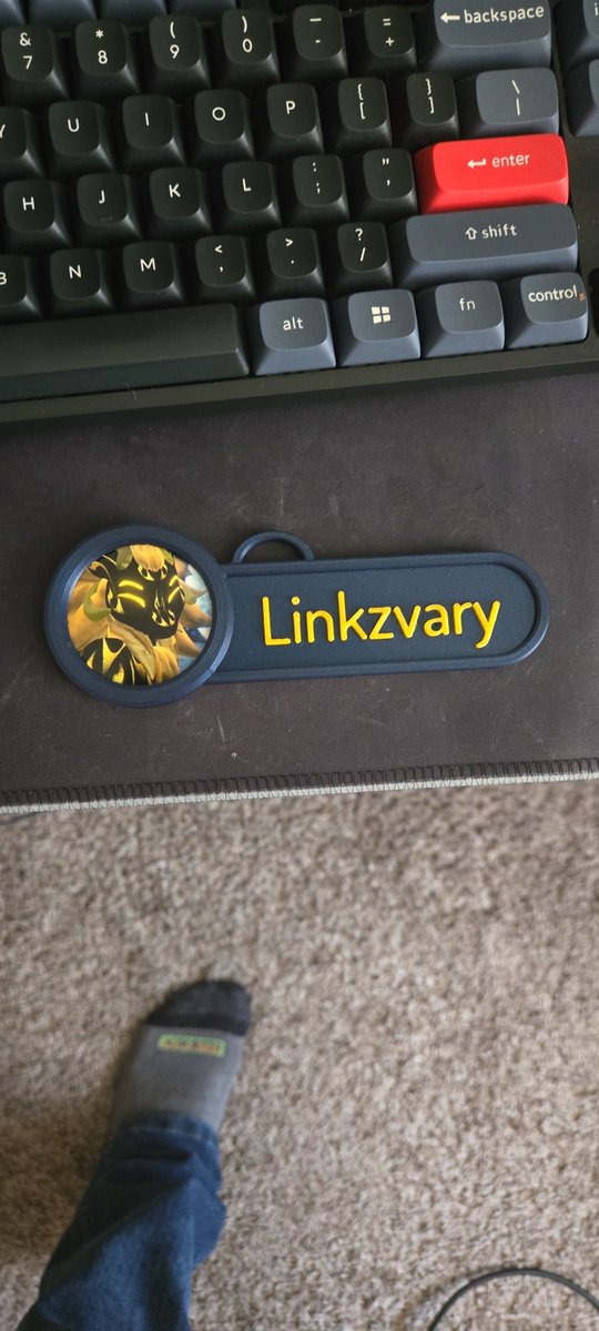 linkzvary's tweet photo. Thank you @CekayCat for the awesome tag! https://t.co/agi6CjIf7t