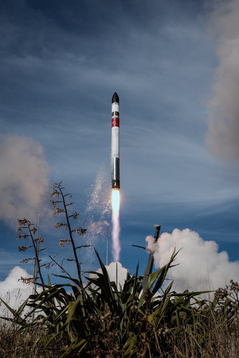 Dedicated access to orbit for small satellites. It's what we promised when Rocket Lab was founded and it's what we deliver today. We do what we say we will 🤝 📸 Phil Yeo Photography