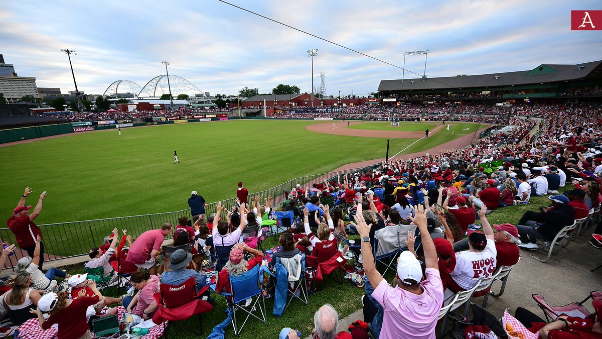 Tonight's attendance at Dickey-Stephens Park in North Little Rock: 9,293