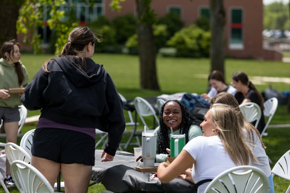 Hilltoppers had a smashing good time at the Rage and Relax study break event today! Hosted by @wkuhrl, WKU Campus Activities Board, Hilltopper Nutrition, and @WKURecWell, students could choose from a variety of activities to de-stress. 🐰 Petting bunnies 🎨 Painting rocks