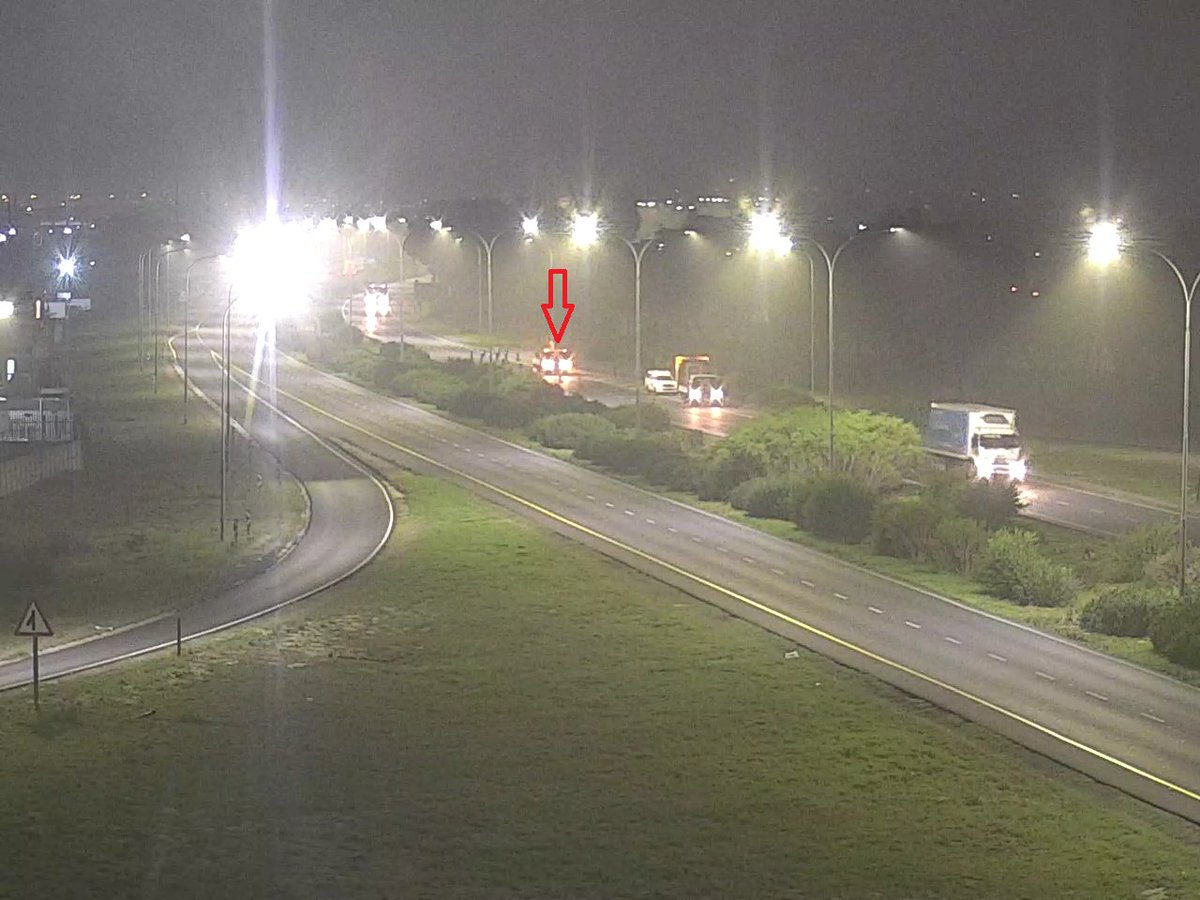 Roadworks N7 South at Bosmansdam, left lane closed, no delays. #BeTheChange