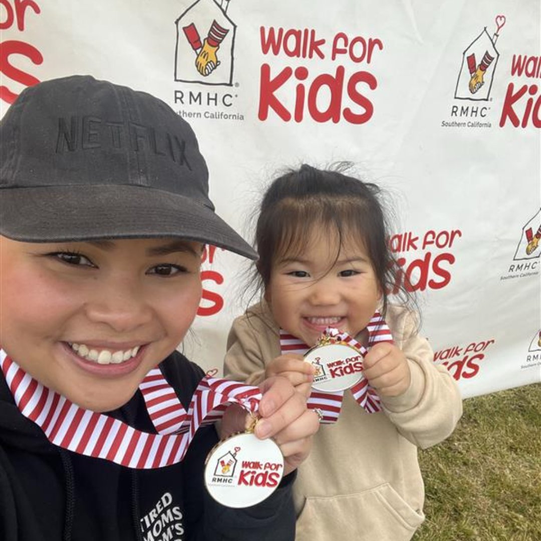 DAVISELEN's tweet photo. Participating in the annual Walk for Kids of Ronald McDonald House Charities is a beloved tradition at Davis Elen. Together, we walk to support Ronald McDonald House Charities of Southern California. Go team DE! 👏 https://t.co/SQTtUhJQVl