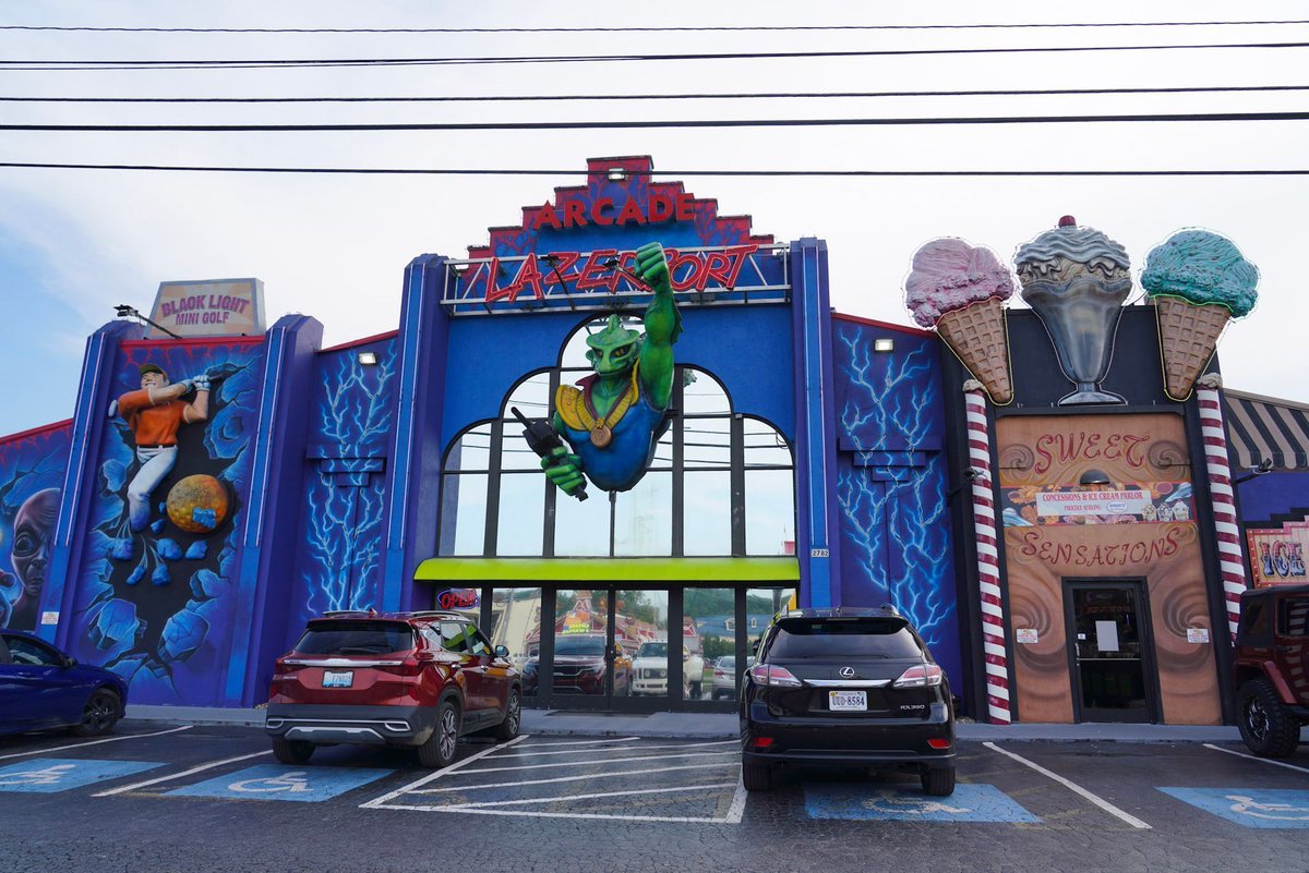 Rev up your fun at Lazerport Fun Center in Pigeon Forge! 🏎️💥 Blast through laser tag battles, ace their blacklight mini-golf, and race up the tallest go-kart track in town. It’s an all-ages adventure zone! buff.ly/3Q9SRgE #LazerportFun #PigeonForge