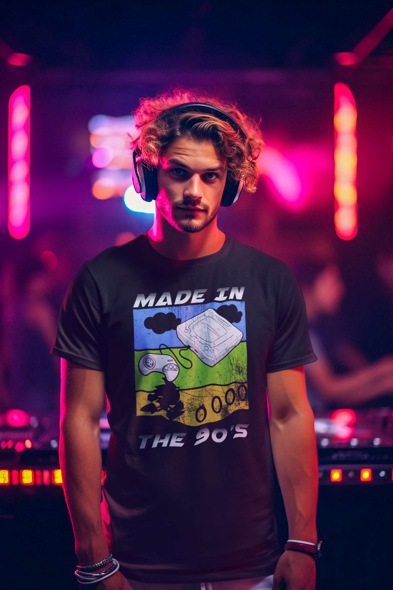 The 90s was all that and a bag of chips. Rep your decade and gaming system with our merch! 🎮
#geeksunleashed #unleashyourcreativity #90sgamer  #RetroGaming #GamerCommunity #GamingMerch #VideoGameNostalgia #GamingApparel #GamingCulture #NostalgicGamer