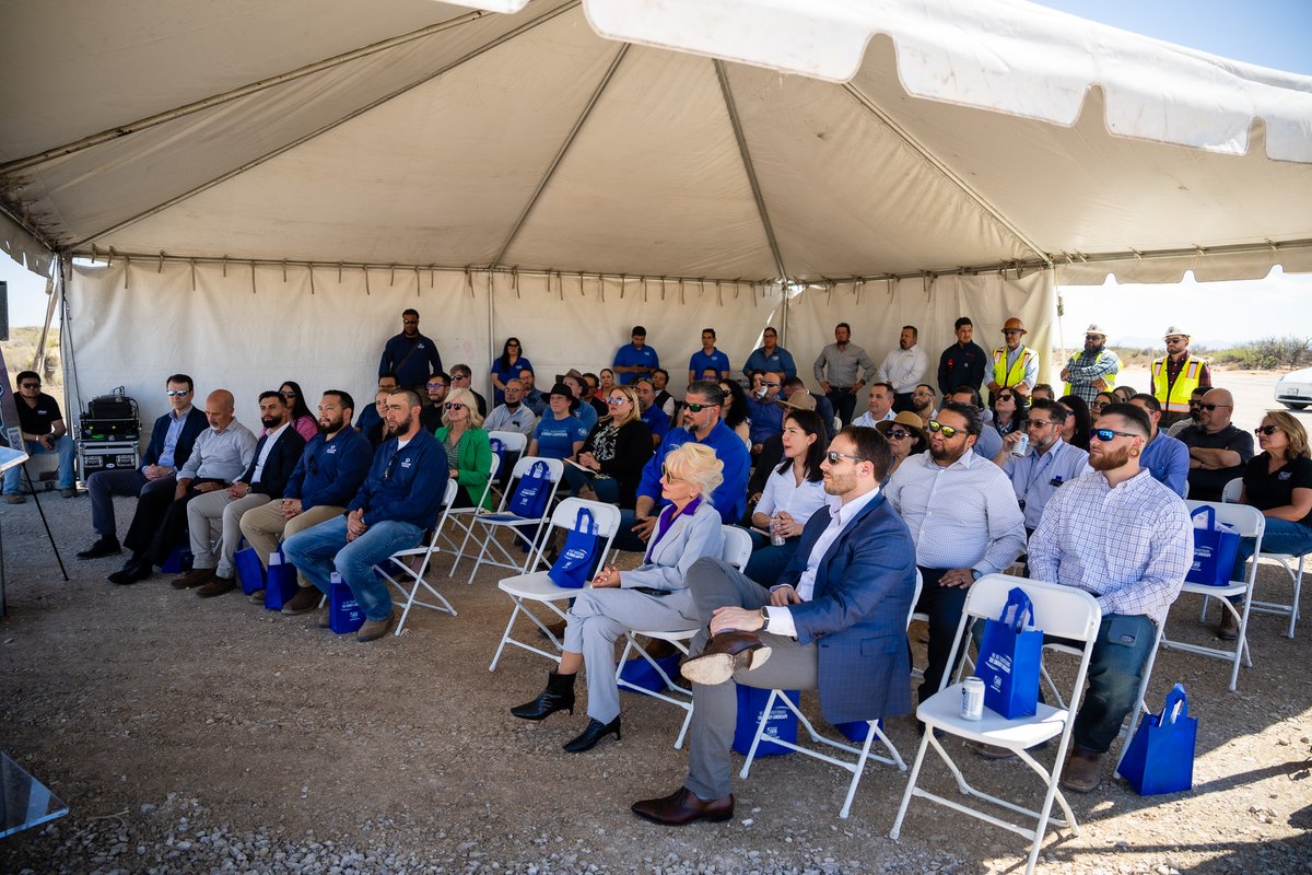 Breaking ground for a brighter tomorrow! 🌞🌱 Yesterday we celebrated the groundbreaking of Felina, our new 150 MW solar panel facility, dedicated to a cleaner and greener future in honor of Earth Day. 🌎 Learn more at: epelectric.com/renewables-tec… #EPElectric