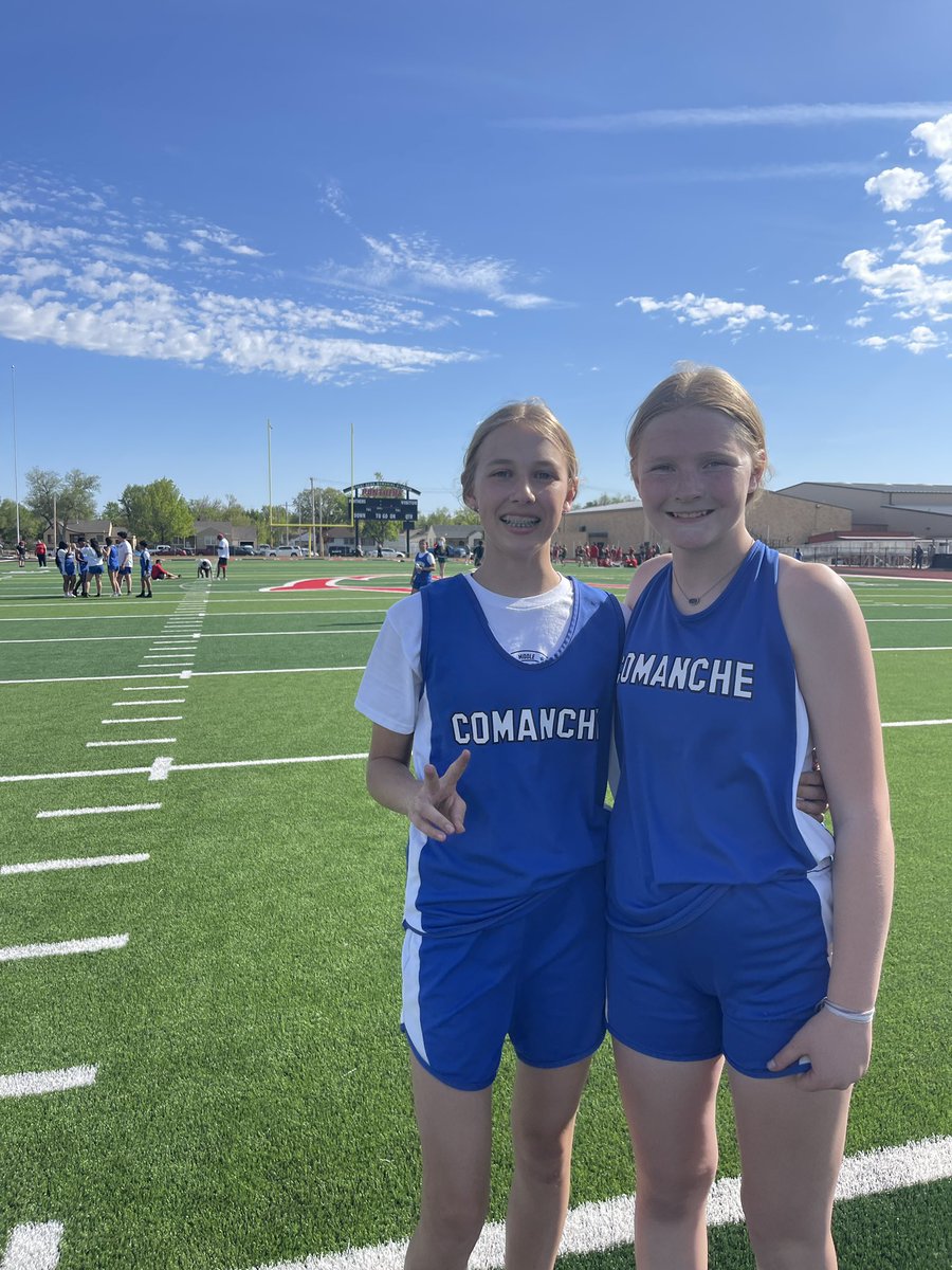 1st and 2nd in the 200H!@ComancheCoyote