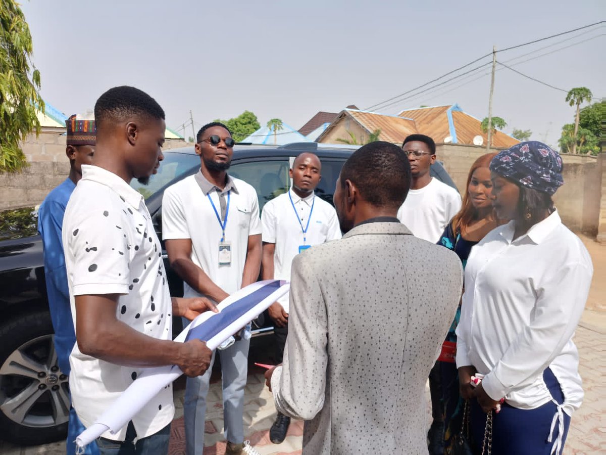 Health student associations contribute greatly in accelerating access to healthcare especially in rural settings. In collaboration with @Nimelssa_ng, we also reached out to Higher Grace International Ministry where 287 parishioners were educated on #malaria prevention. 1/2