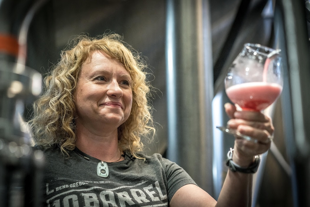Tonya Cornett from 10 Barrel Brewing receives the Russell Schehrer Award for Innovation in Craft Brewing during a special ceremony today at the Craft Brewers Conference in Las Vegas. Learn more about what this award means to Tonya in link below. Details: brewpublic.com/beer-news/tony…