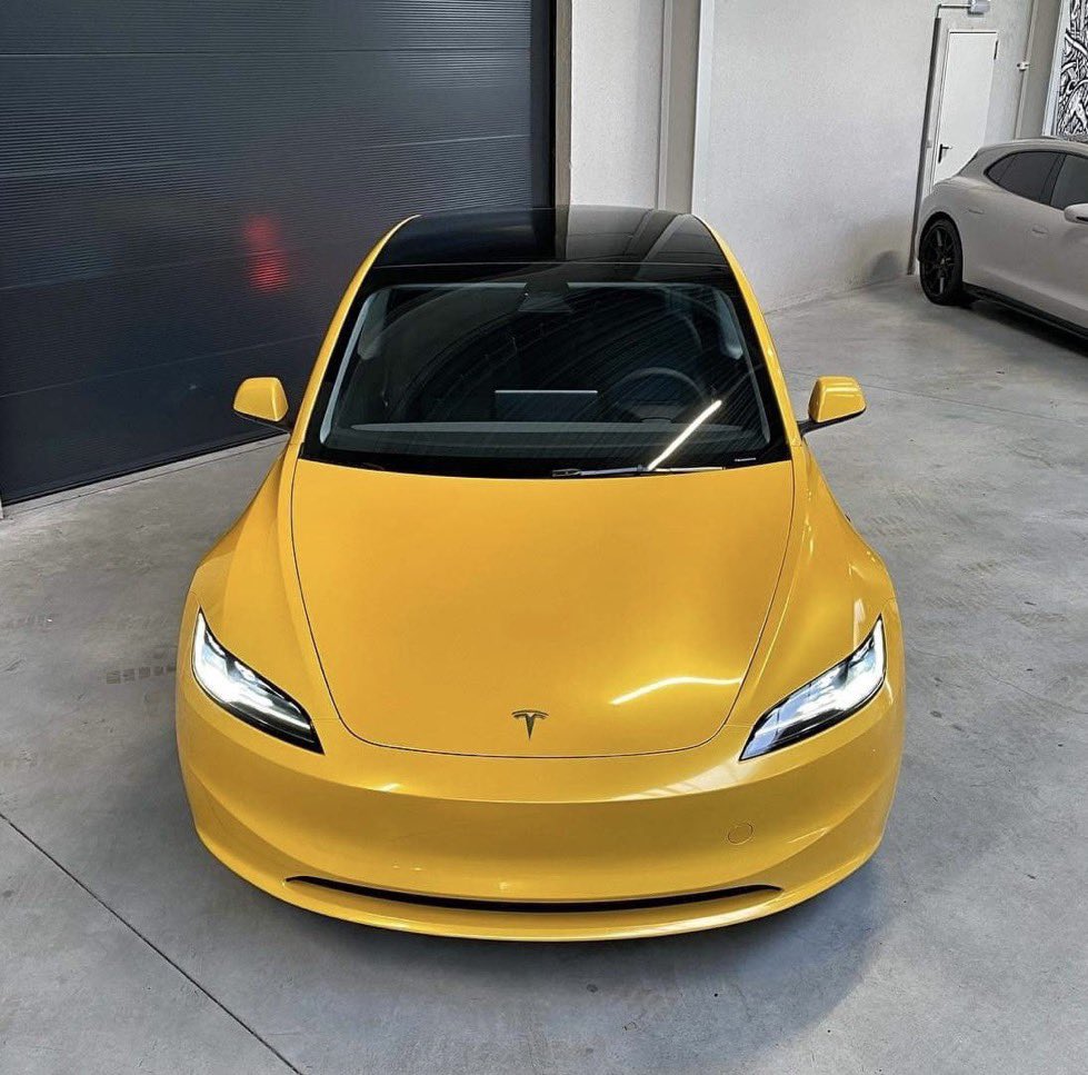 “We’re putting the actual ‘auto’ in automobile”

- Elon Musk